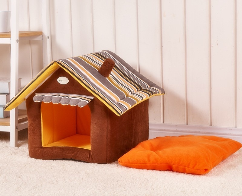 Dog's Cosy House Bed with Mat