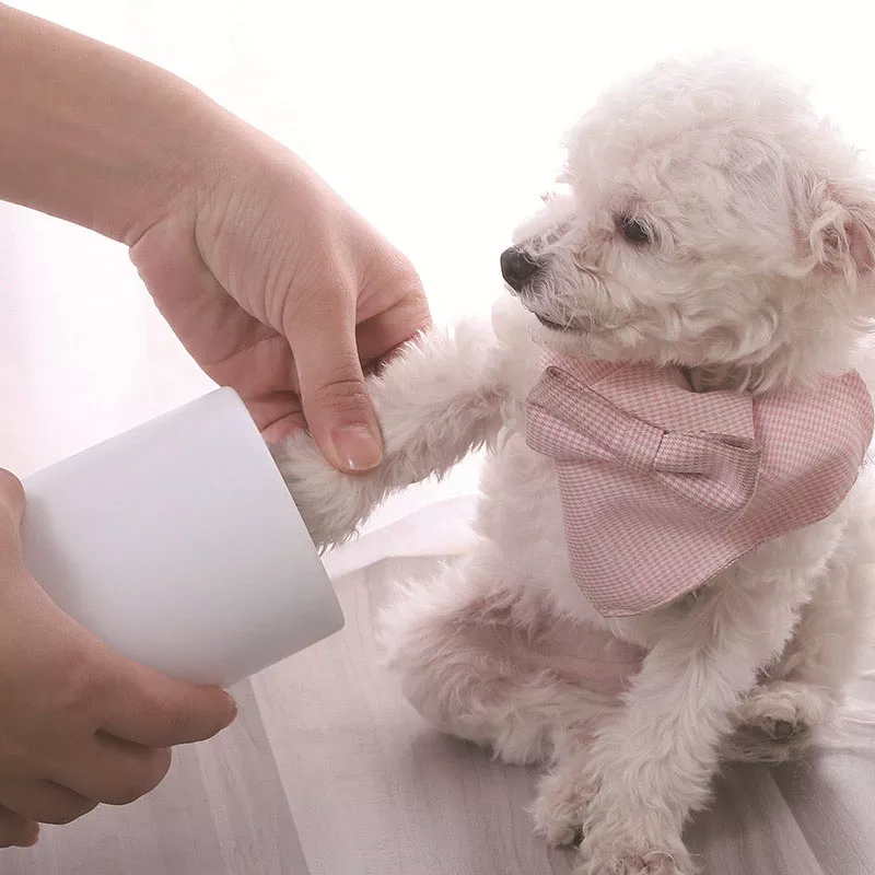 Pet's Silicone Paw Cleaner